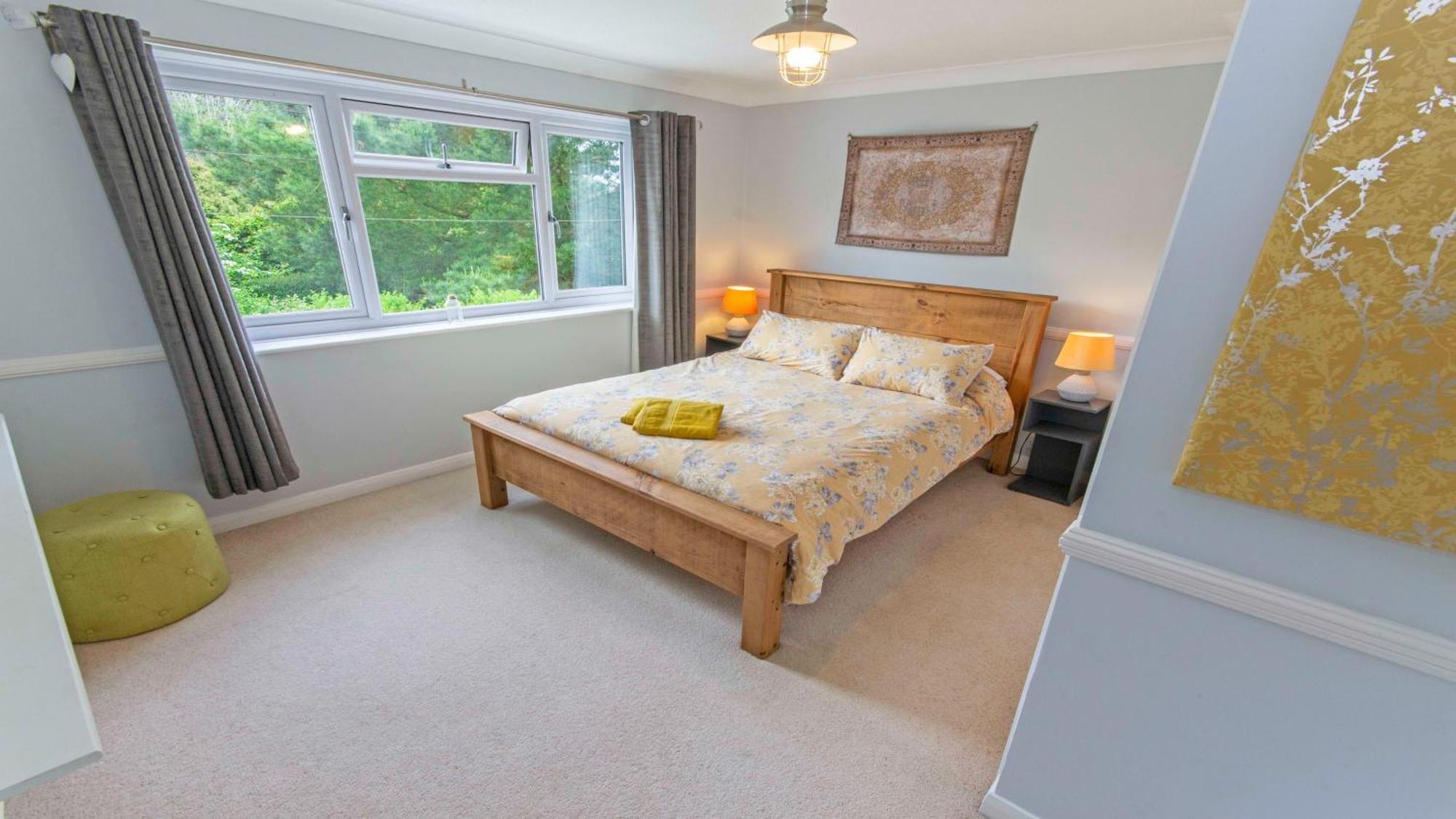 Ladywell Croyde: Stylish Group Retreat with Games & Hot Tub Villa Exterior photo